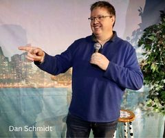 Comedian  Dan Schmidt